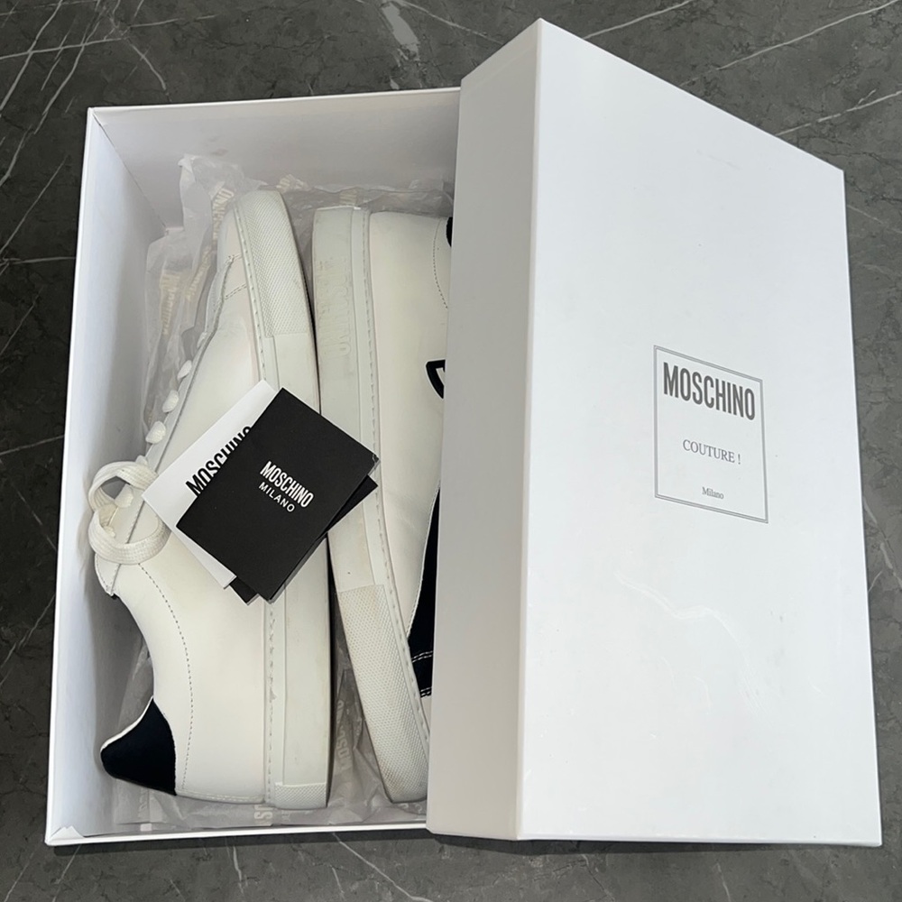 Moschino white/black sneakers for men - Picture 5 of 17
